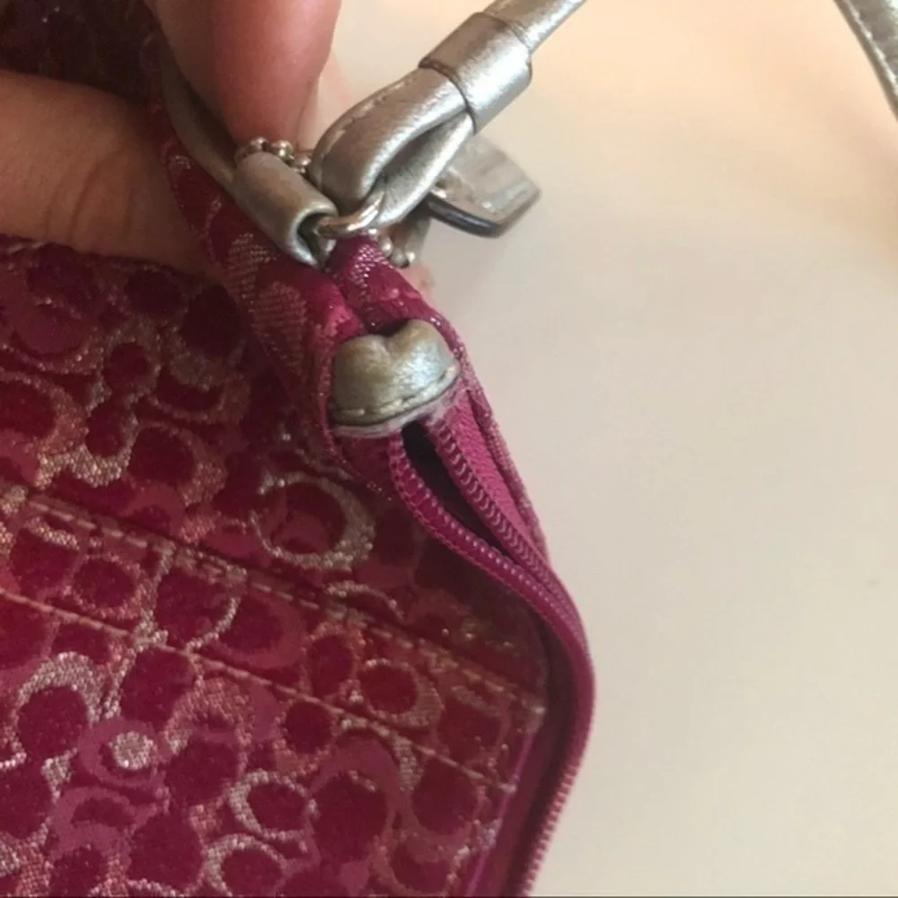 COACH vintage y2k pink silver optic wristlet